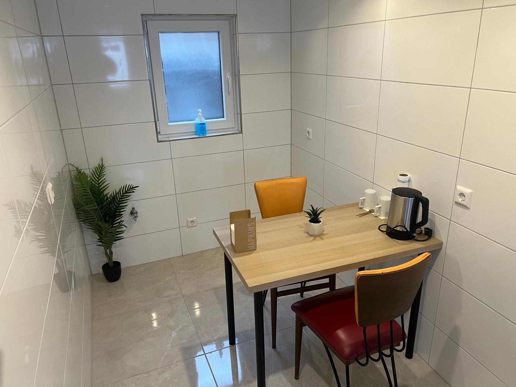 City Apart 2 Stadtwohnung Mit Netflix Nahe Bahnhof Sinsheim Ngoại thất bức ảnh